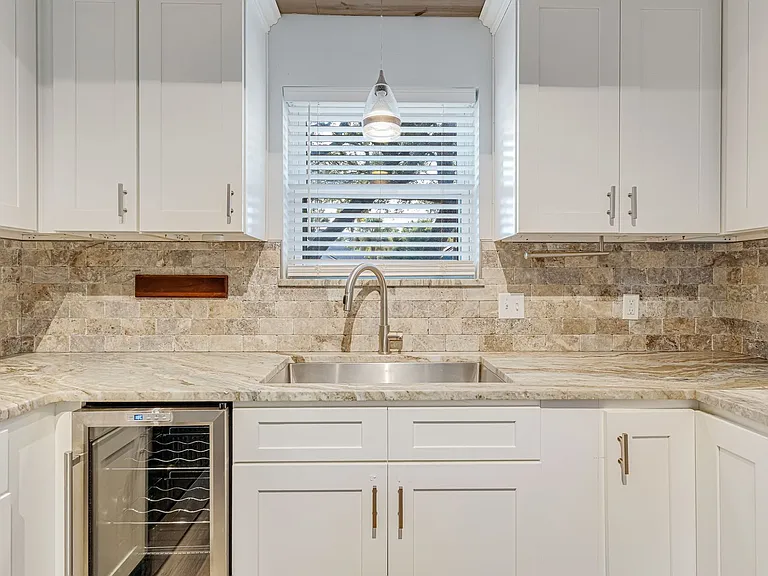 10008 Calle De Palencia — Photo 13