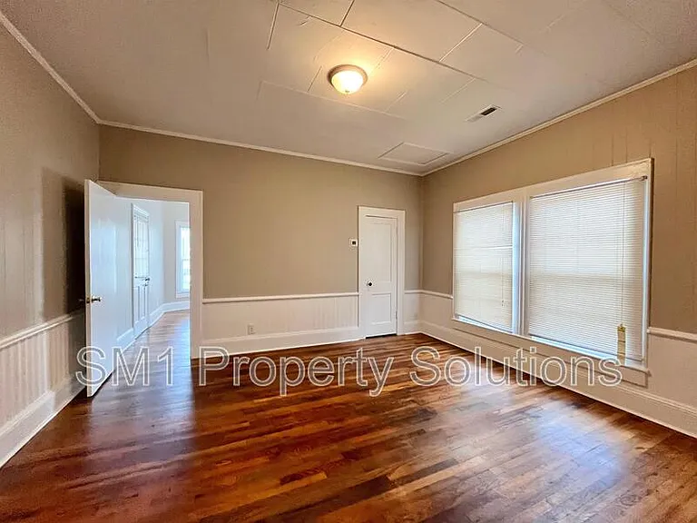 617 Harris St — Photo 5