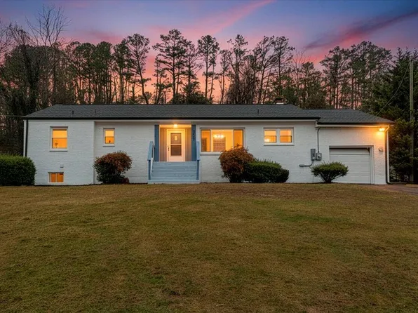 3417 Windsor Rd SW, Roanoke, VA 24018