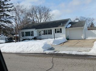 715 14th Ave NE, Rochester, MN 55906