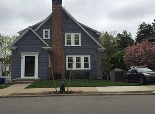 296 Stratford St, West Roxbury, MA 02132