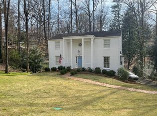 658 Edinboro Rd NW, Atlanta, GA 30327