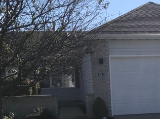 1715 Fir Ave, Crown Point, IN 46307