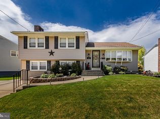 22 Bonnie Rae Dr, Hamilton, NJ 08620