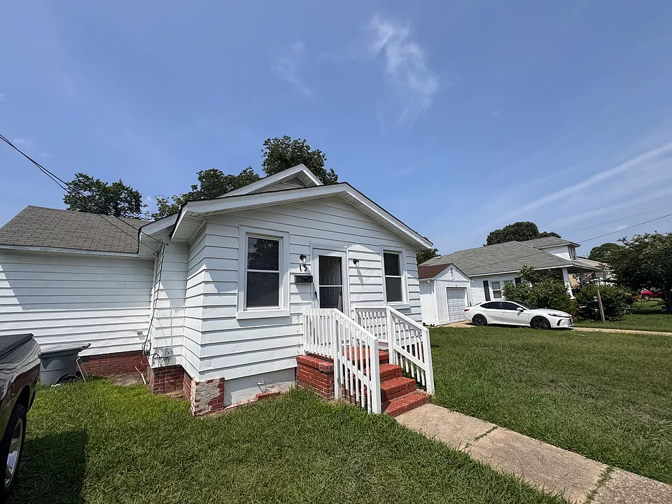13 Magnolia Pl