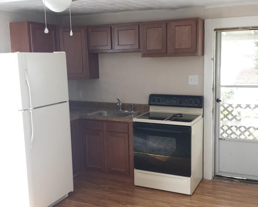 1st image of 23 Fiske St #A