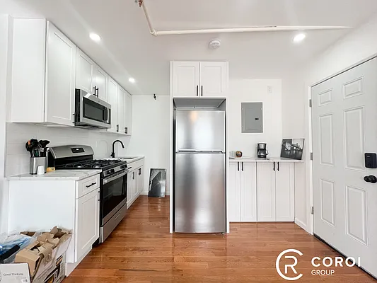 Rented by Coroi Corp | media 3