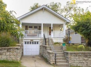 4739 Terrace St, Kansas City, MO 64112