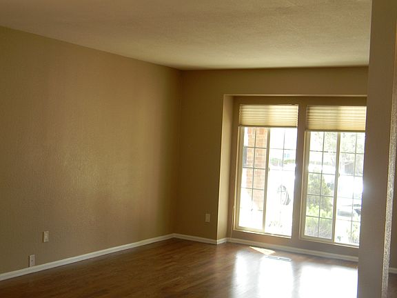 2nd image of 7469 Berkeley Ct