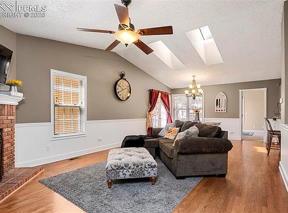 5th image of 8320 Sassafras Dr
