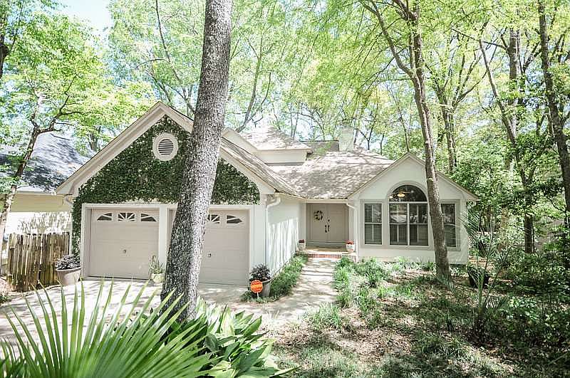 1st image of 2019 Forest Glen Ct