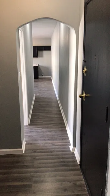 2 bed, 900 sqft, $1,300 — Photo 3