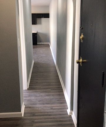 3rd image of 3753 N Meridian St APT 204