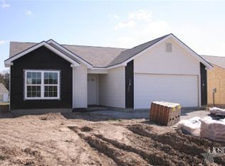 2130 Plateau Pt, Fort Wayne, IN 46808