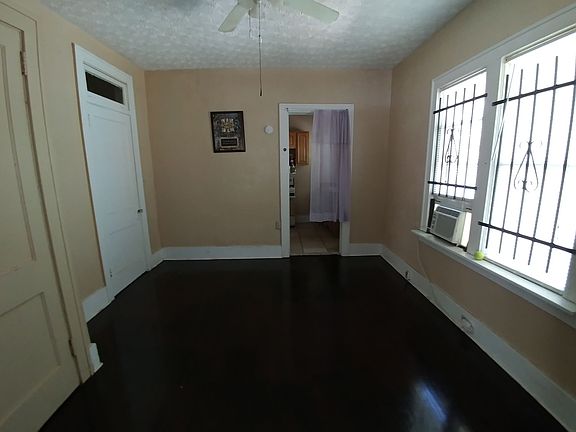 2nd image of 1536 N Liberty St #15362