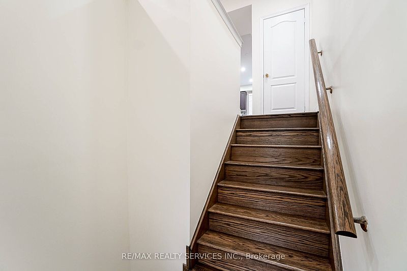 Brampton Townhouse for rent - 3 Bedrooms — photo 5