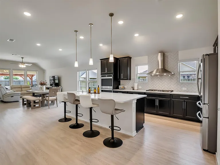 27997 Lone Hollow Ln — Photo 20
