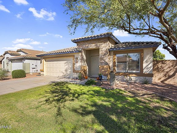 3rd image of 16011 N 159th Drive