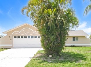 706 SW 11th St, Cape Coral, FL 33991