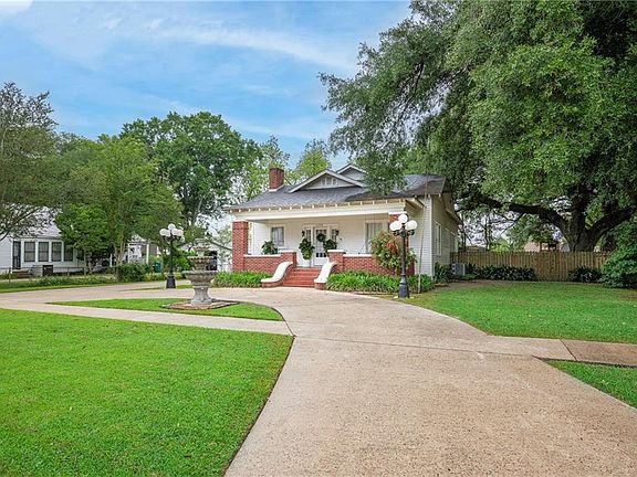 4th image of 2390 Cypress St