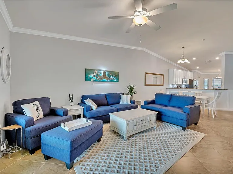 5577 Palmer Cir #201 — Photo 15