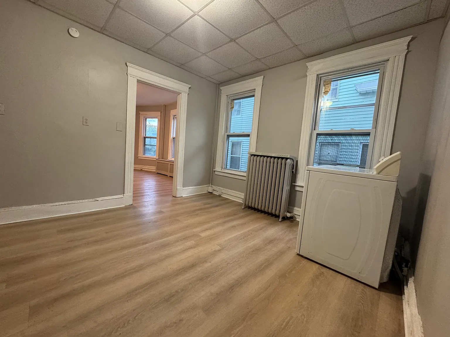 4 bed, 1225 sqft, $1,995 — Photo 2