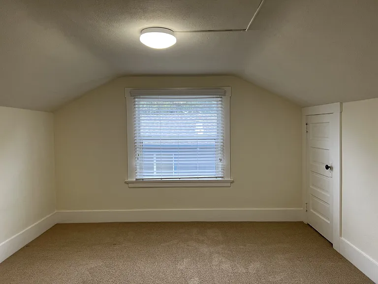 28 Cordone Dr — Photo 16