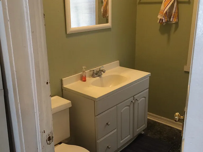 1818 N Sheffield Ave #1 — Photo 5