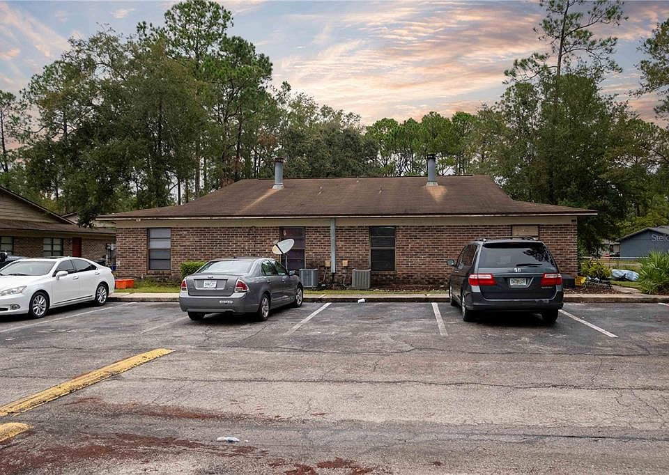 1st image of 2442 NW 59TH AVENUE