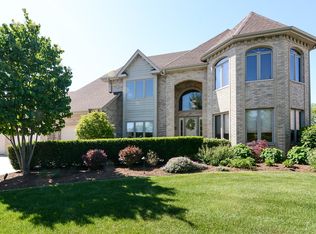 11021 Woodstock Dr, Orland Park, IL 60467