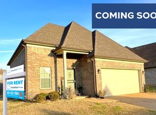 5255 Crossfield Rd, Memphis, TN 38109