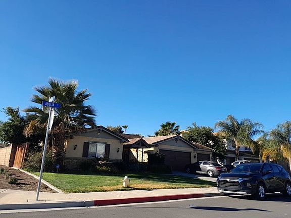 3rd image of 793 Abelia Ln