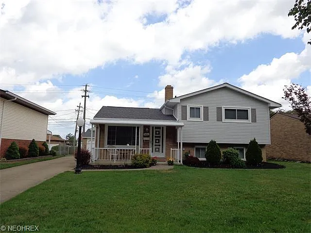 14184 Sheldon Rd photo 1