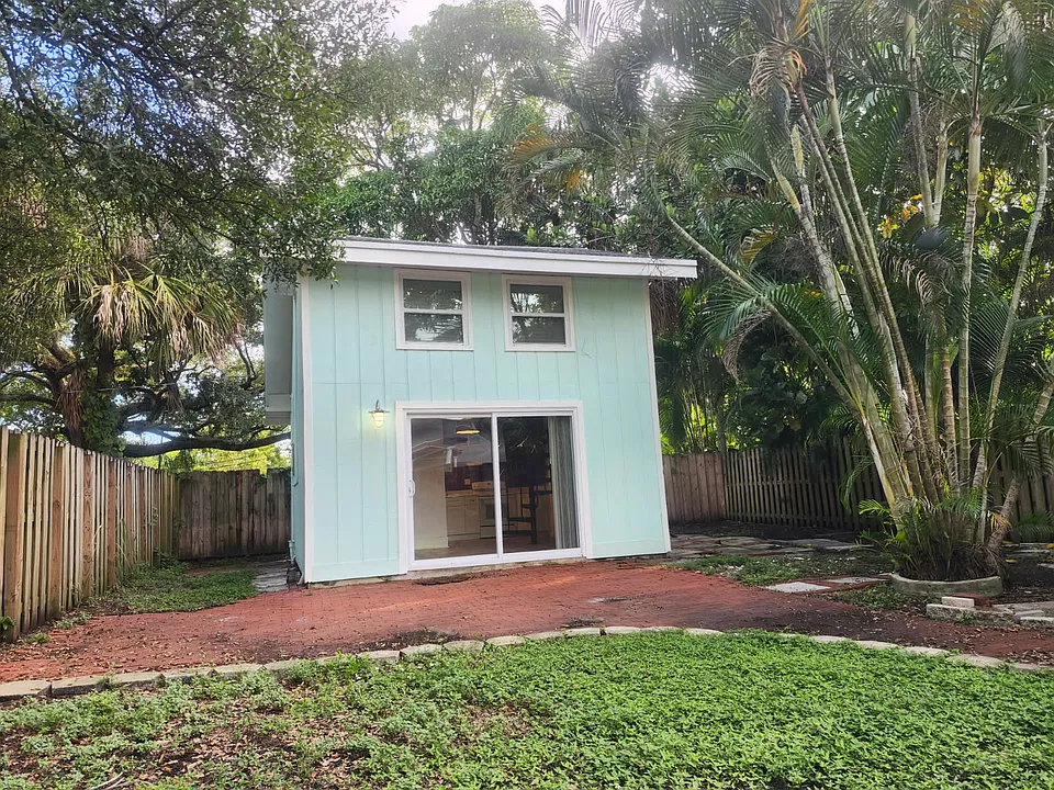 201C SW 18th Ave #COTTAGE