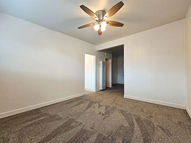 1465 Grand Ave — Photo 29