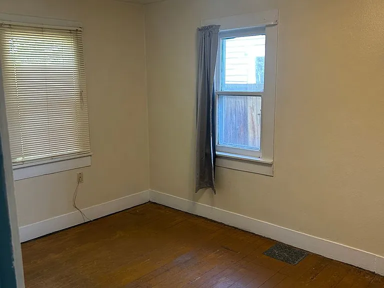 1007 Walker Ave — Photo 8