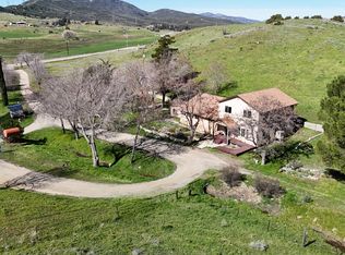 13149 Elizabeth Lake Rd, Palmdale, CA 93551