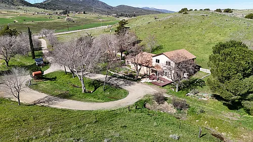 13149 Elizabeth Lake Rd Photo 1