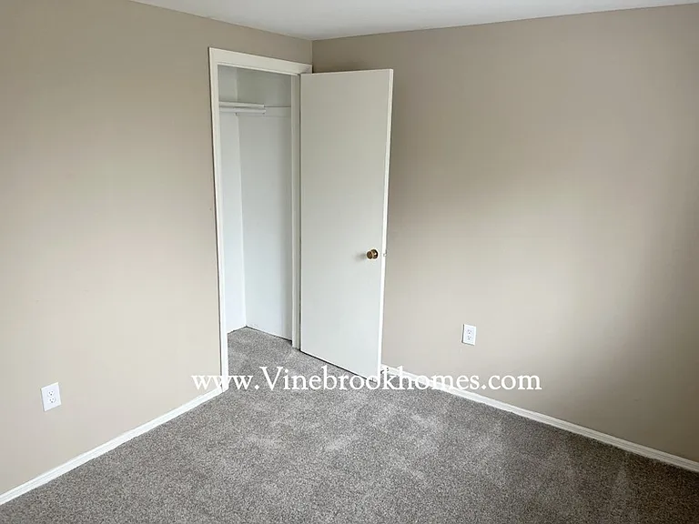 3591 Golden Meadows Ct — Photo 15