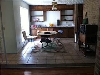 2nd image of 2221 Westlake Dr