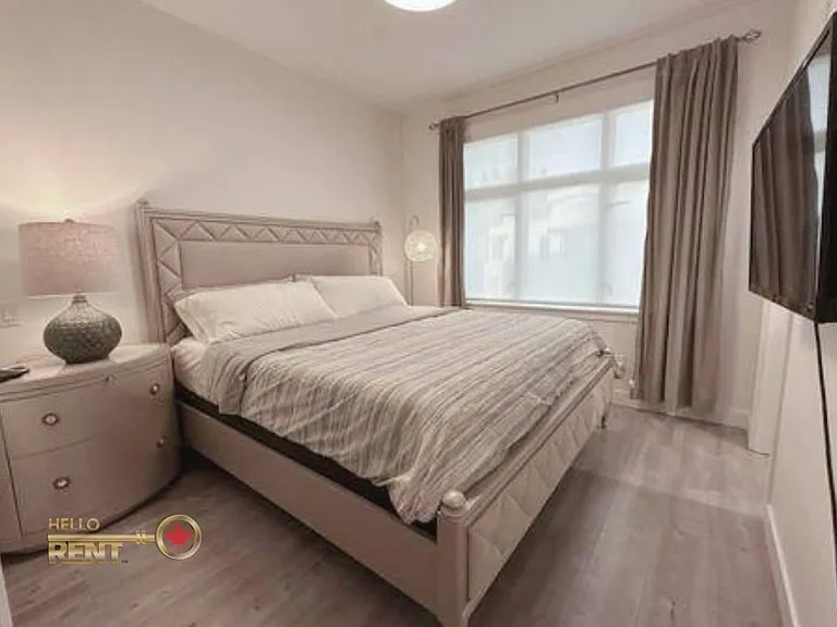 2039 Glenaire Dr #245 — Photo 9