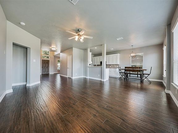 5th image of 21423 Grand Hollow Ln
