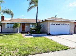 1217 N Mountain View St, Santa Ana, CA 92703