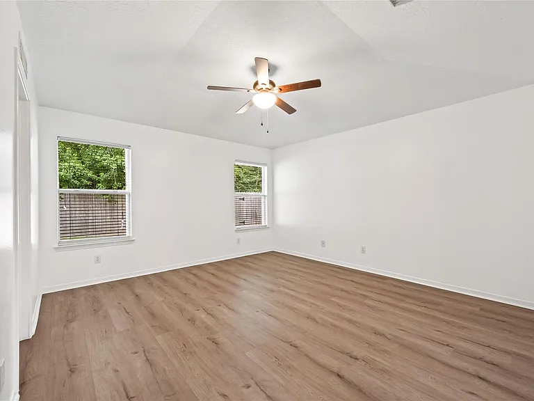 5023 Jasmine Meadows Ln — Photo 11