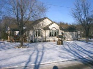 420 East Rd, Plainfield, WI 54966