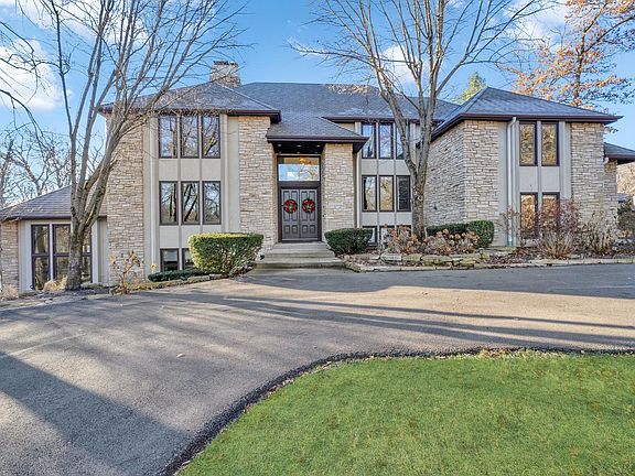 2nd image of 9139 Hillcrest Ln