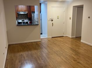 42-25 215th St #1R, Bayside, NY 11361