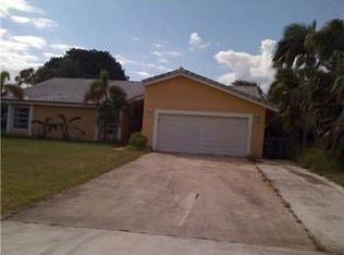 2681 SW 154th Ln, Davie, FL 33331