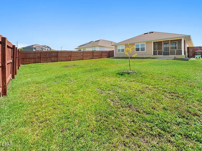 5817 Viking Way — Photo 17