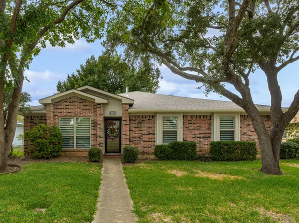 1750 Sterling Ln, Lewisville, TX 75067